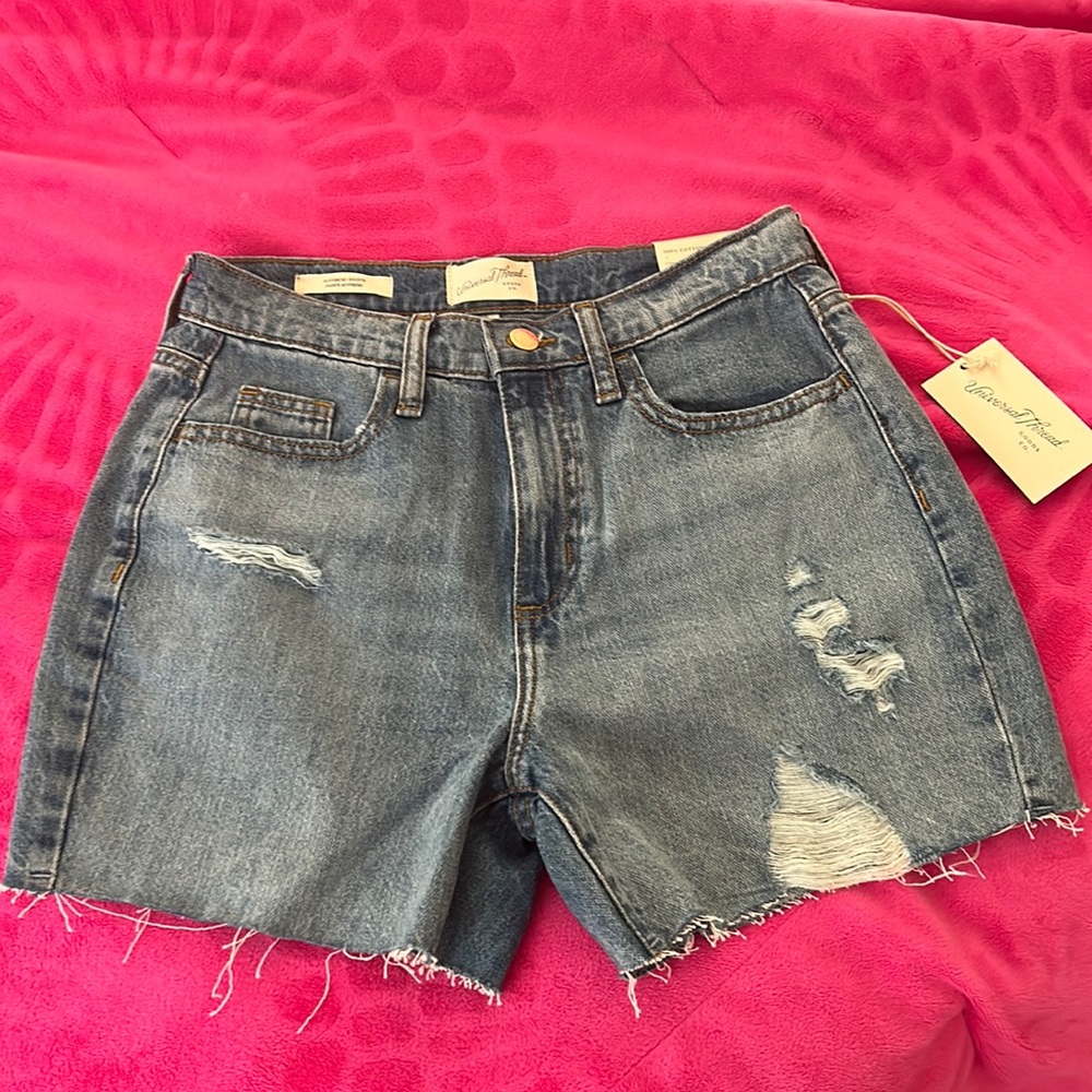 NWT Universal Thread Boyfriend Shorts 0R